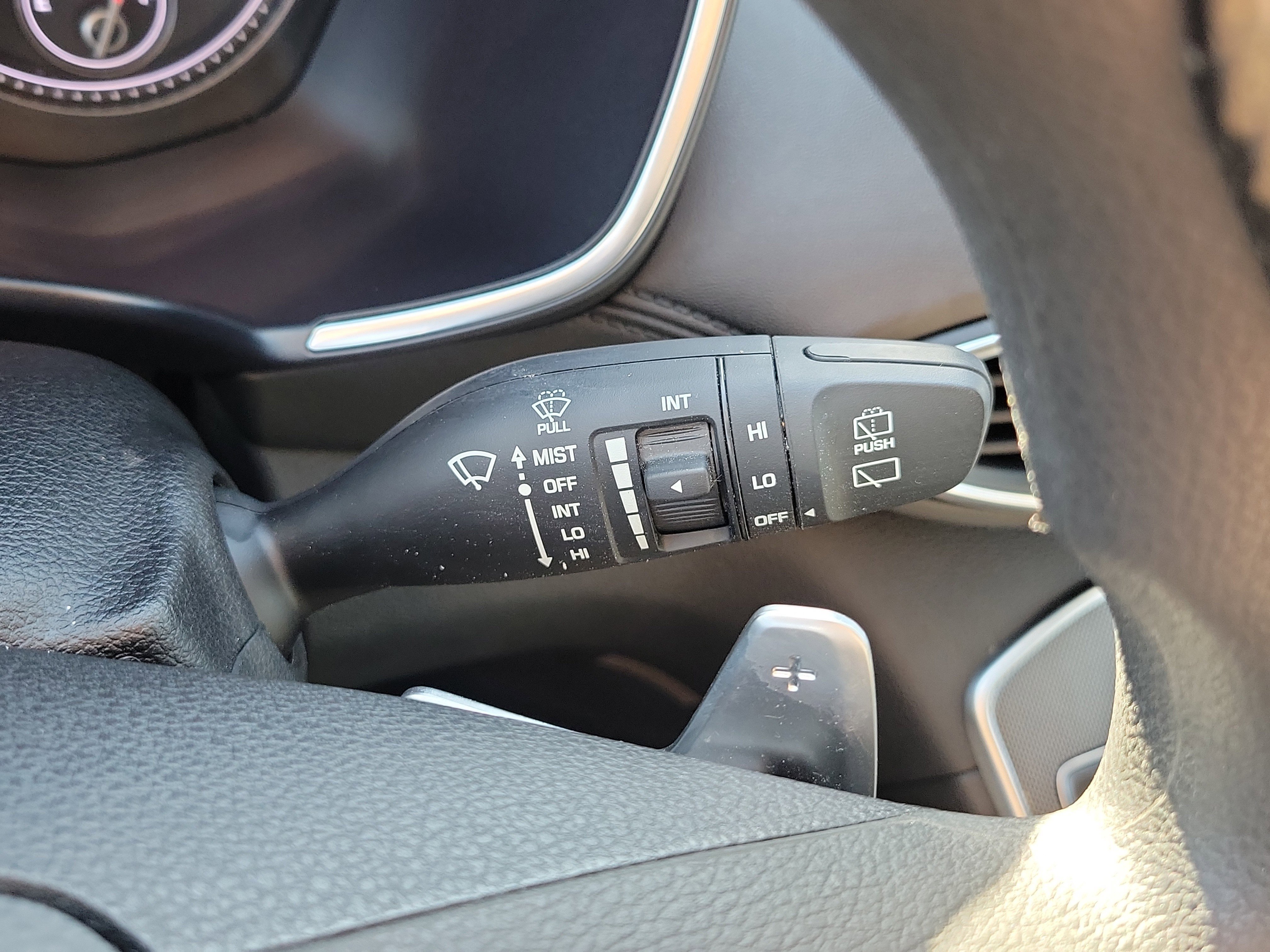 Used 2023 Hyundai Santa Fe SE w/ Cargo Package image 30