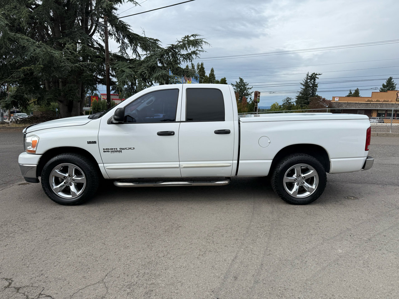 Used 2006 Dodge Ram 1500 Truck SLT w/ Quad Cab Big Horn Value Group image 2