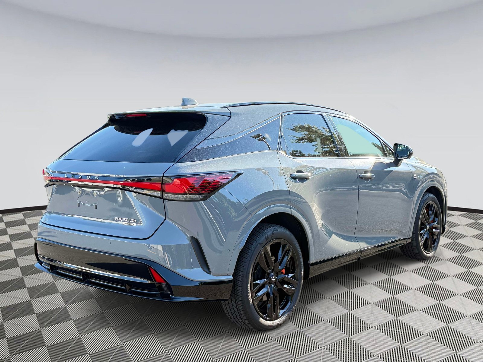 Used 2025 Lexus RX 500h F Sport AWD/4WD image 2