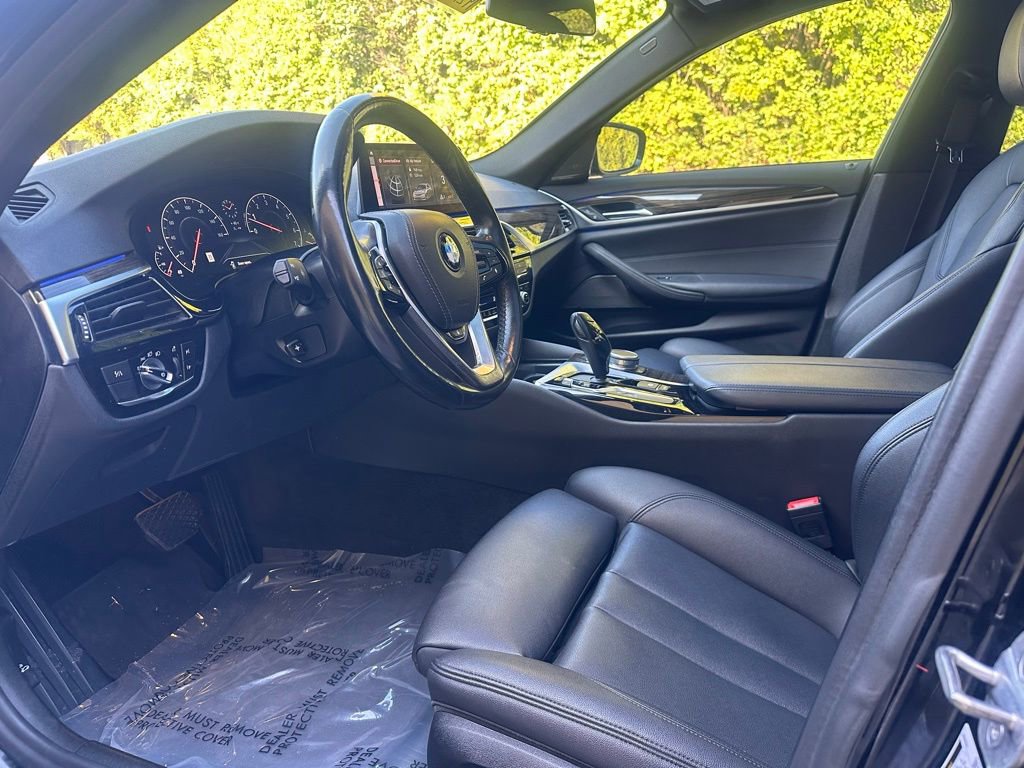 Used 2019 BMW 530i xDrive w/ Dynamic Handling Package image 14