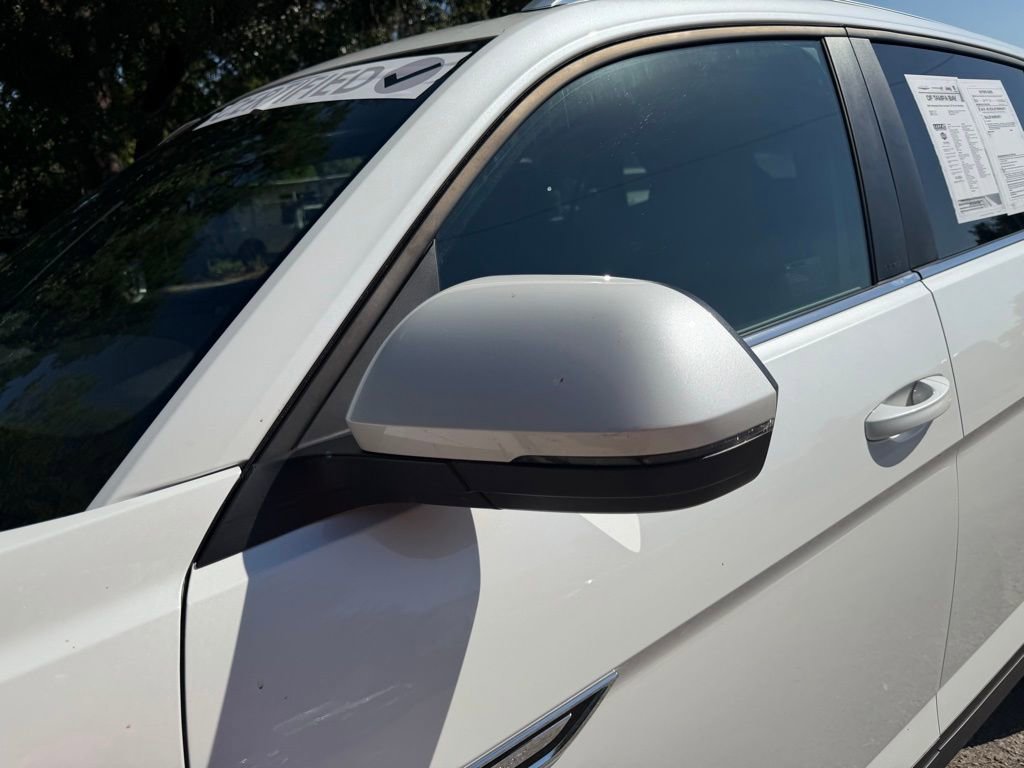 Used 2026 Volkswagen Atlas Cross Sport SE FWD image 10