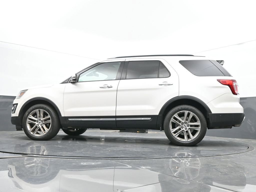 Used 2017 Ford Explorer Limited w/ Equipment Group 301A image 51