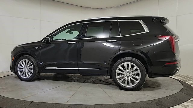 Certified 2024 Cadillac XT6 Premium Luxury w/ LPO, Floor Liner Package image 11