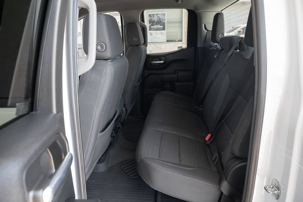 Used 2022 Chevrolet Silverado 1500 Custom RWD image 34