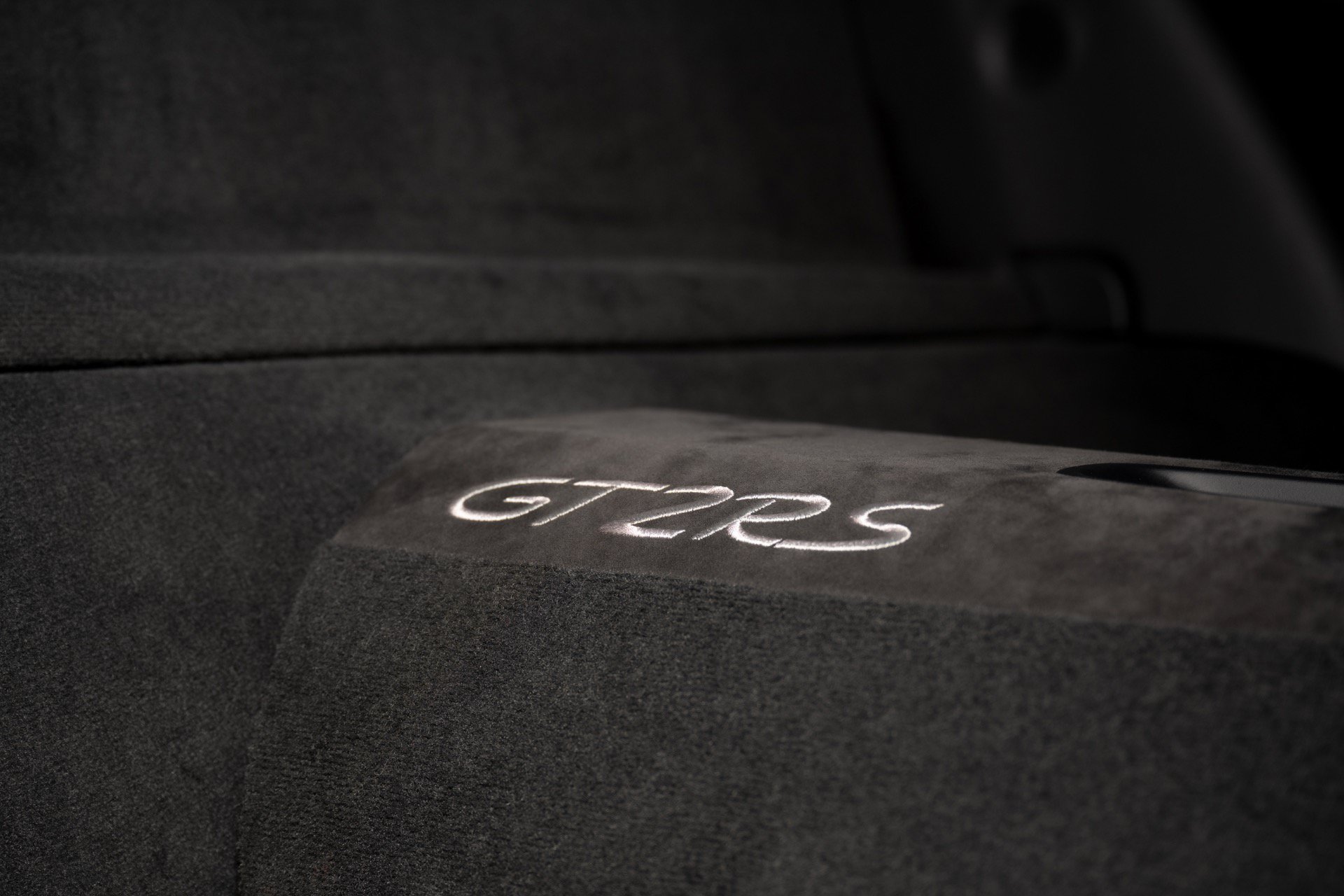 Used 2018 Porsche 911 GT2 RS RWD image 49
