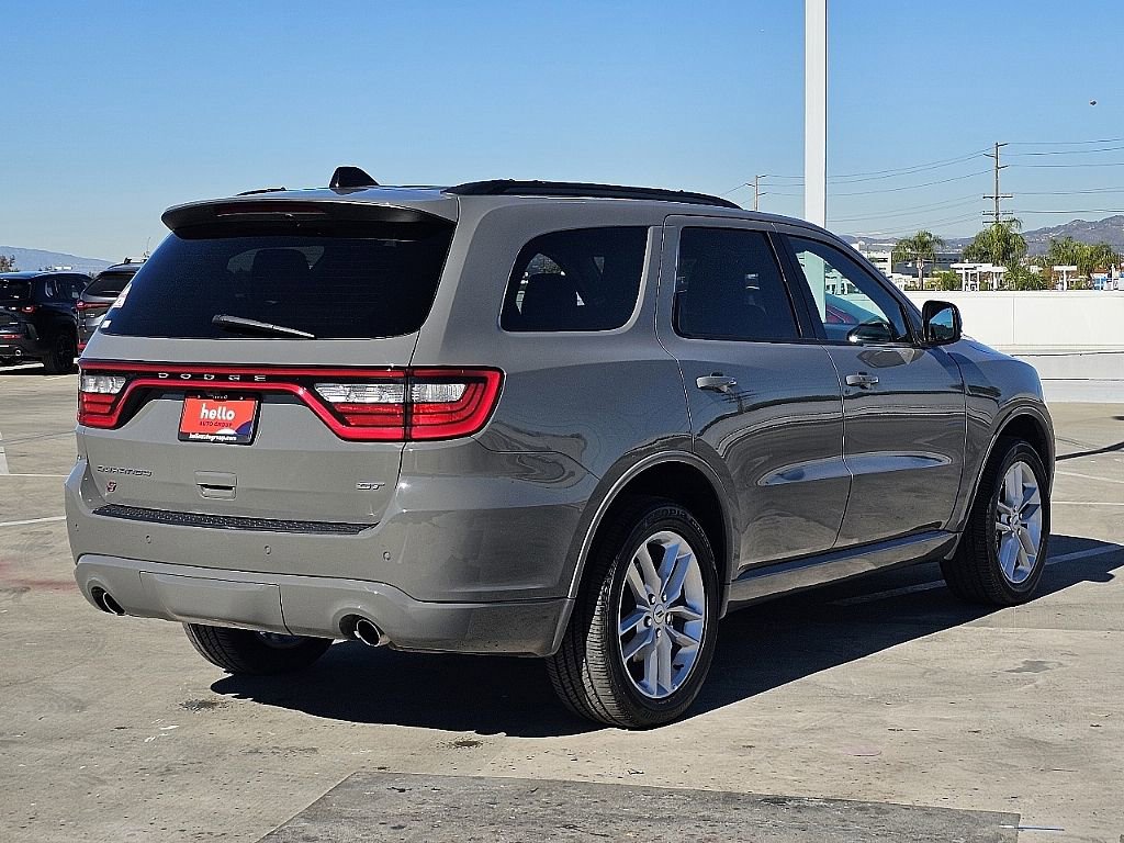 Used 2025 Dodge Durango GT image 17