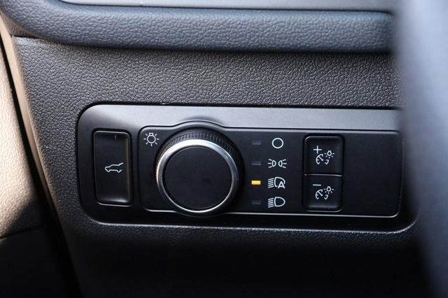 Certified 2024 Ford Escape ST-Line image 19