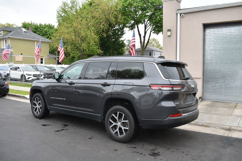 Used 2024 Jeep Grand Cherokee L Limited w/ Luxury Tech Group II AWD/4WD image 8