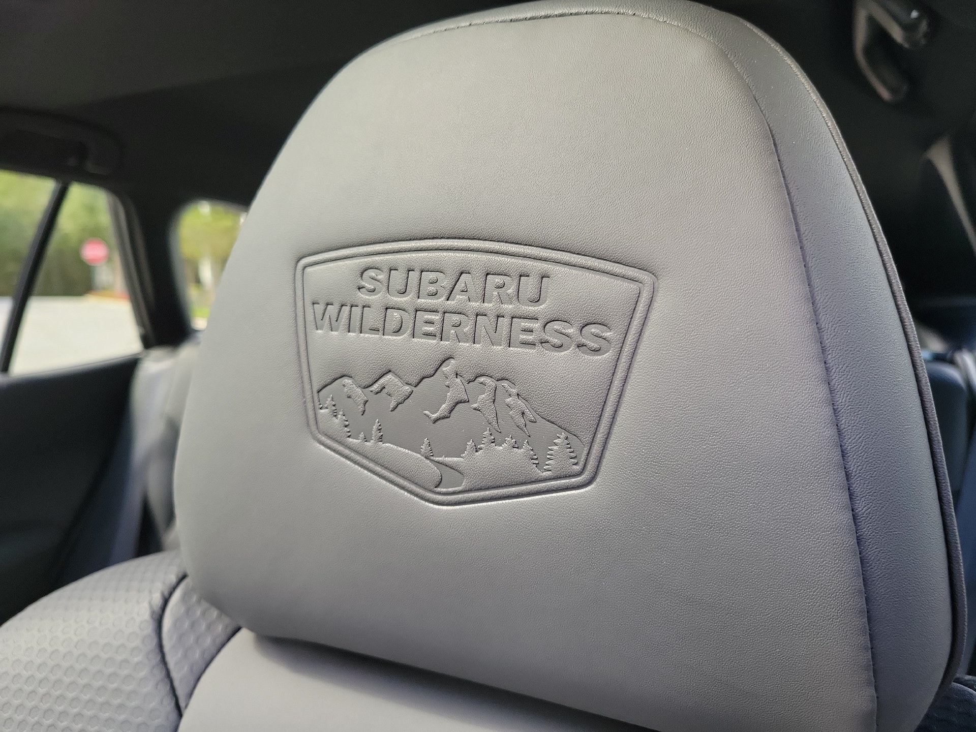 Used 2025 Subaru Outback Wilderness AWD/4WD image 30