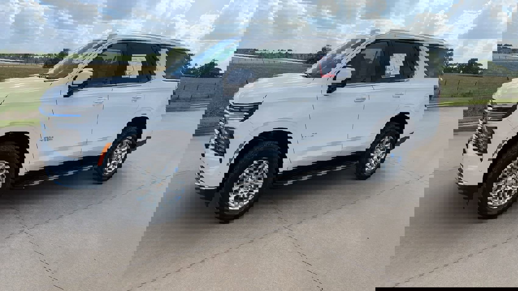 Used 2025 Chevrolet Tahoe LT image 5