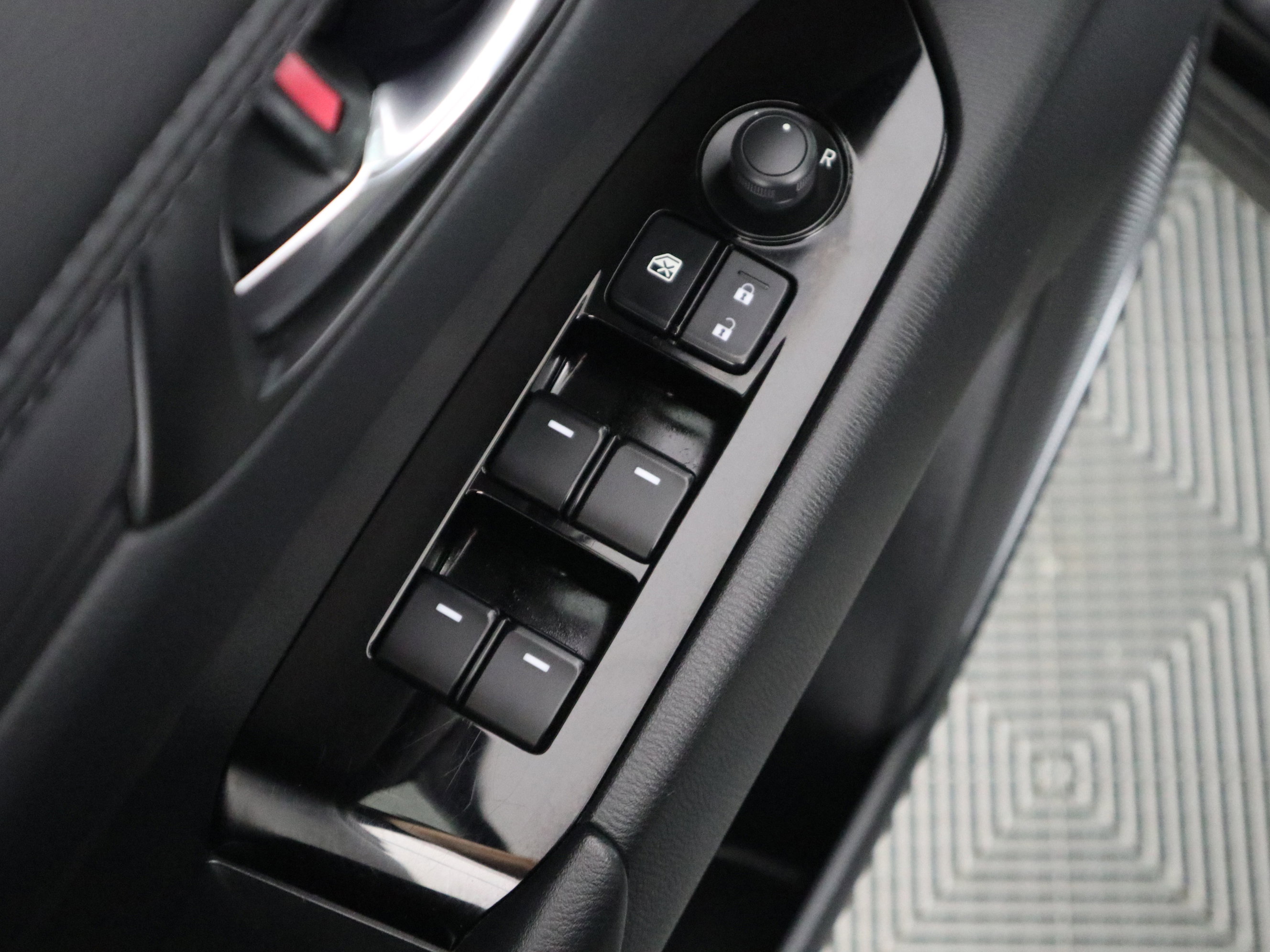 Certified 2025 MAZDA CX-5 AWD 2.5 S w/ Select Package image 35