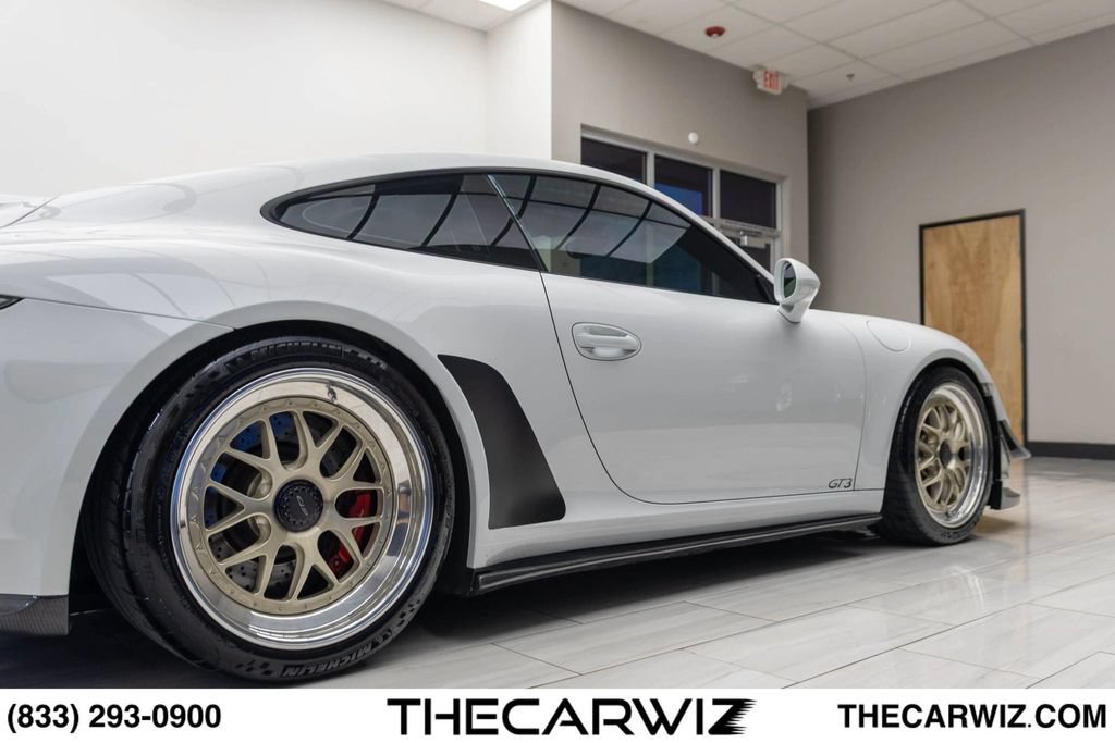 Used 2015 Porsche 911 GT3 RWD image 37