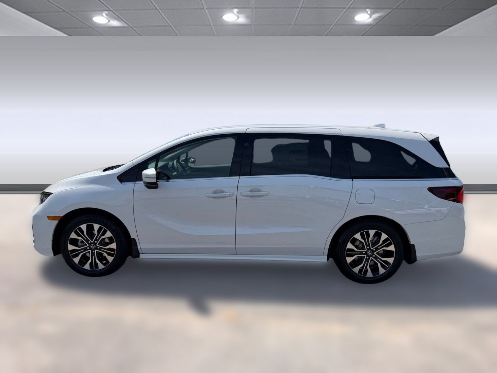 New 2027 Honda Odyssey Elite image 2