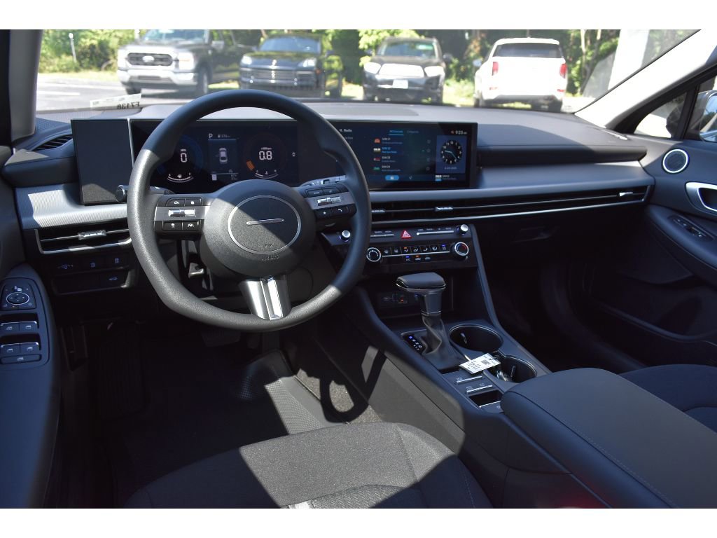 New 2025 Hyundai Sonata SE image 12