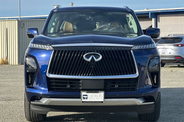 Used 2025 INFINITI QX80 Sensory image 9