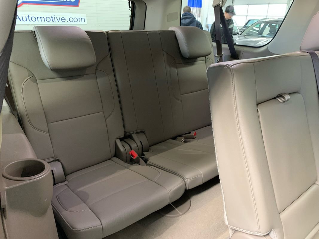 Used 2020 Chevrolet Suburban Premier w/ Max Trailering Package image 31