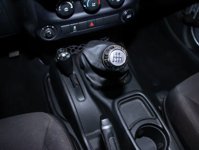 Used 2014 Jeep Wrangler Unlimited Sport w/ Quick Order Package 23S AWD/4WD image 17