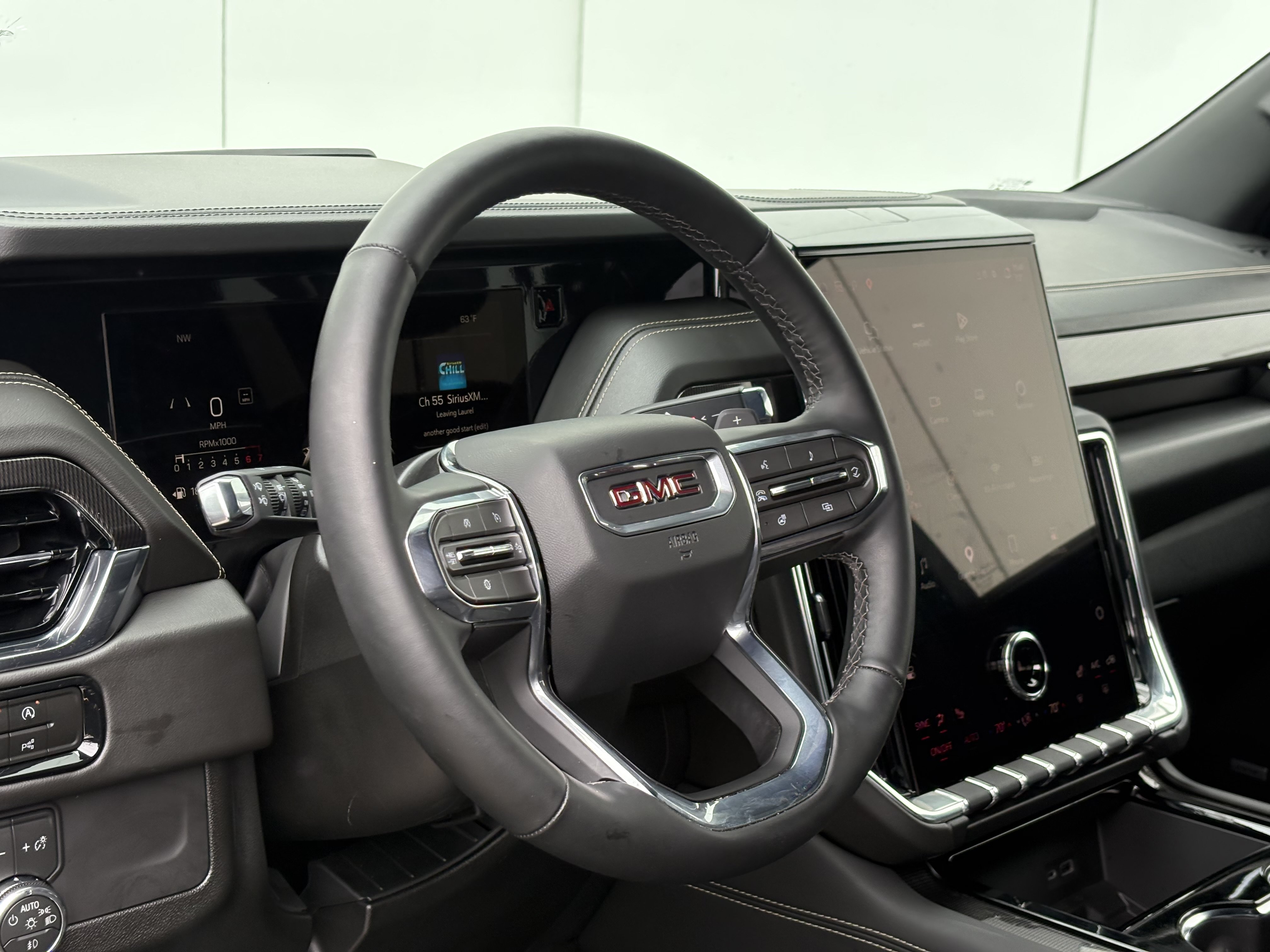 Used 2026 GMC Yukon XL Elevation w/ LPO, Floor Liner Package AWD/4WD image 15