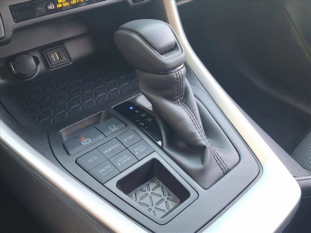 Used 2025 Toyota RAV4 LE image 14