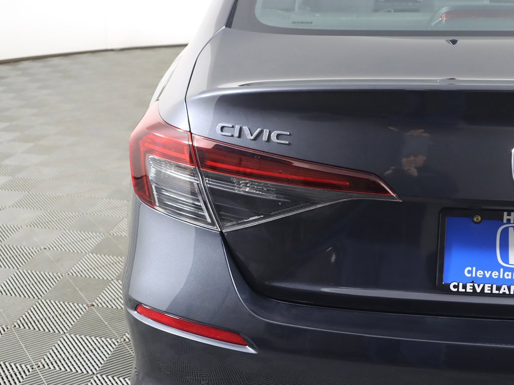 Used 2025 Honda Civic Sport image 13