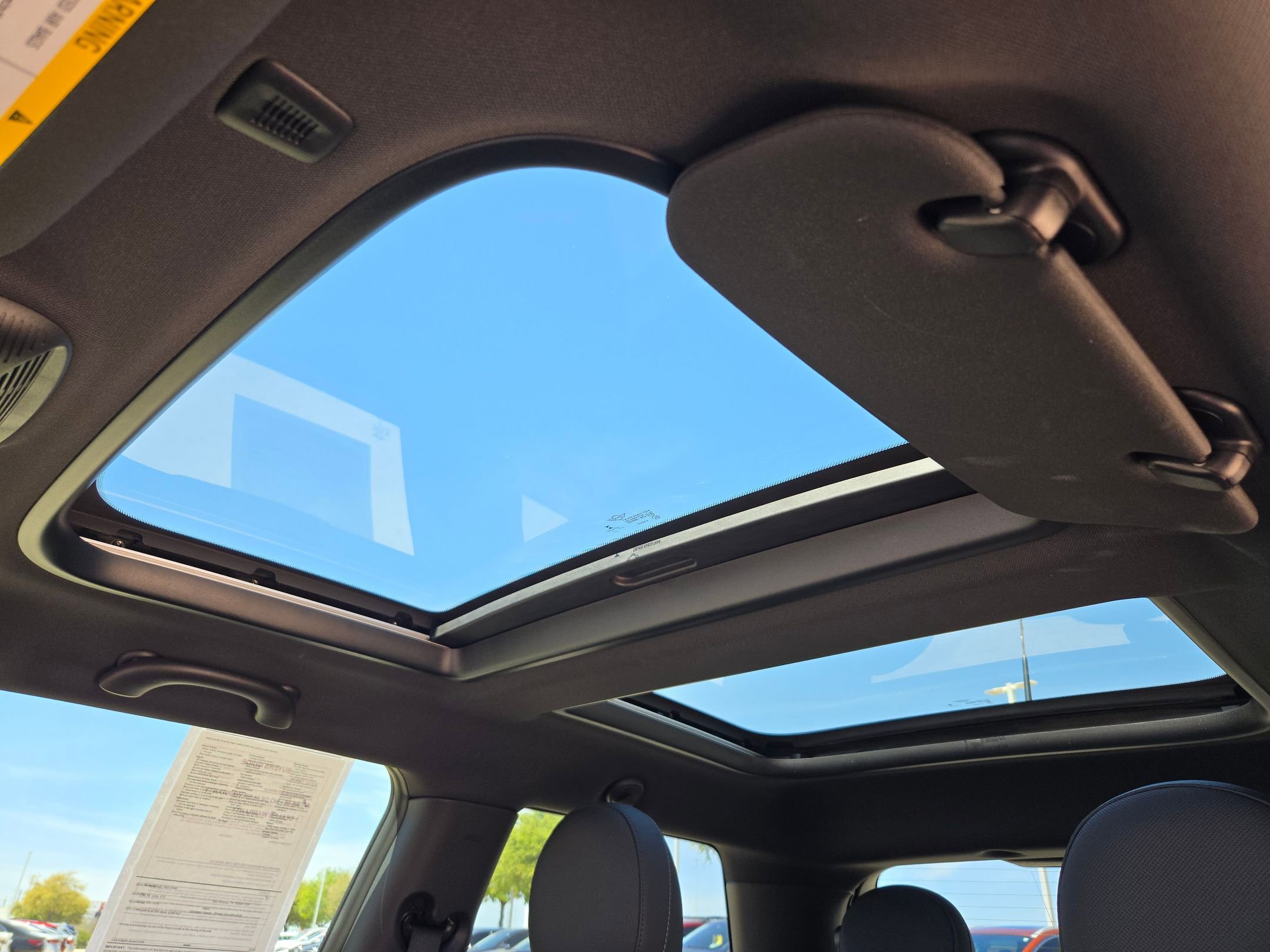 Used 2019 MINI Cooper 2-Door Hardtop image 10