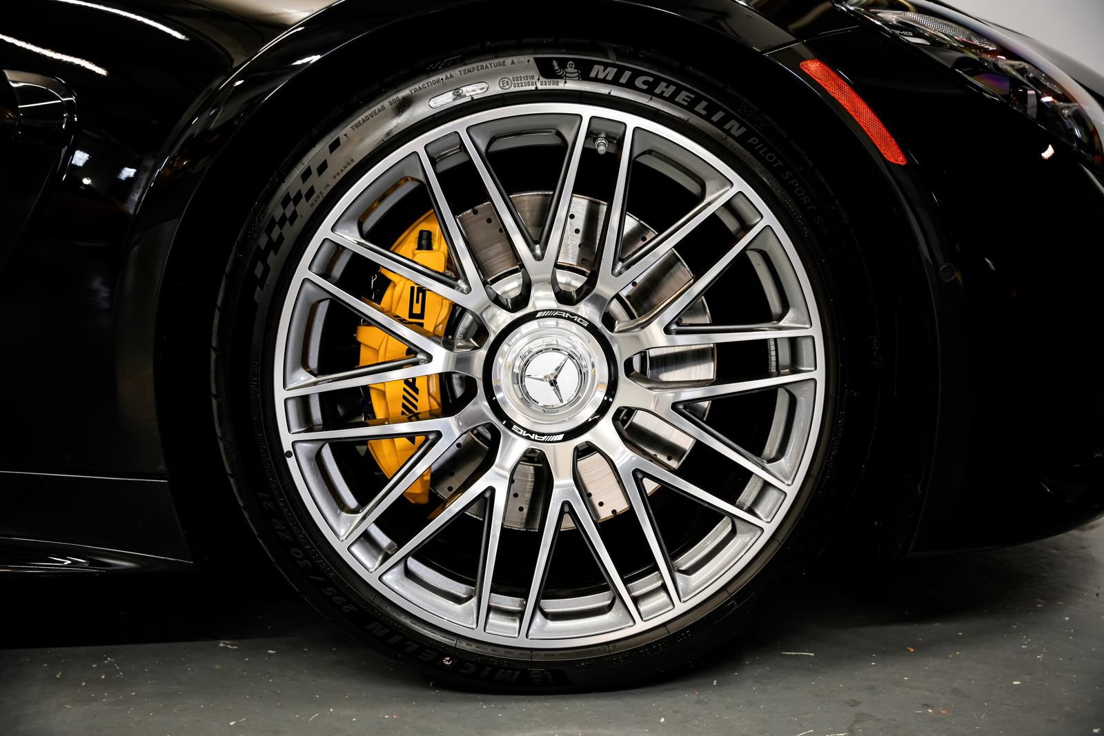 Used 2025 Mercedes-Benz AMG GT 55 image 42