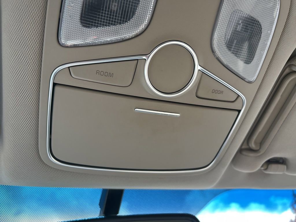 Used 2015 Kia Sorento LX image 36