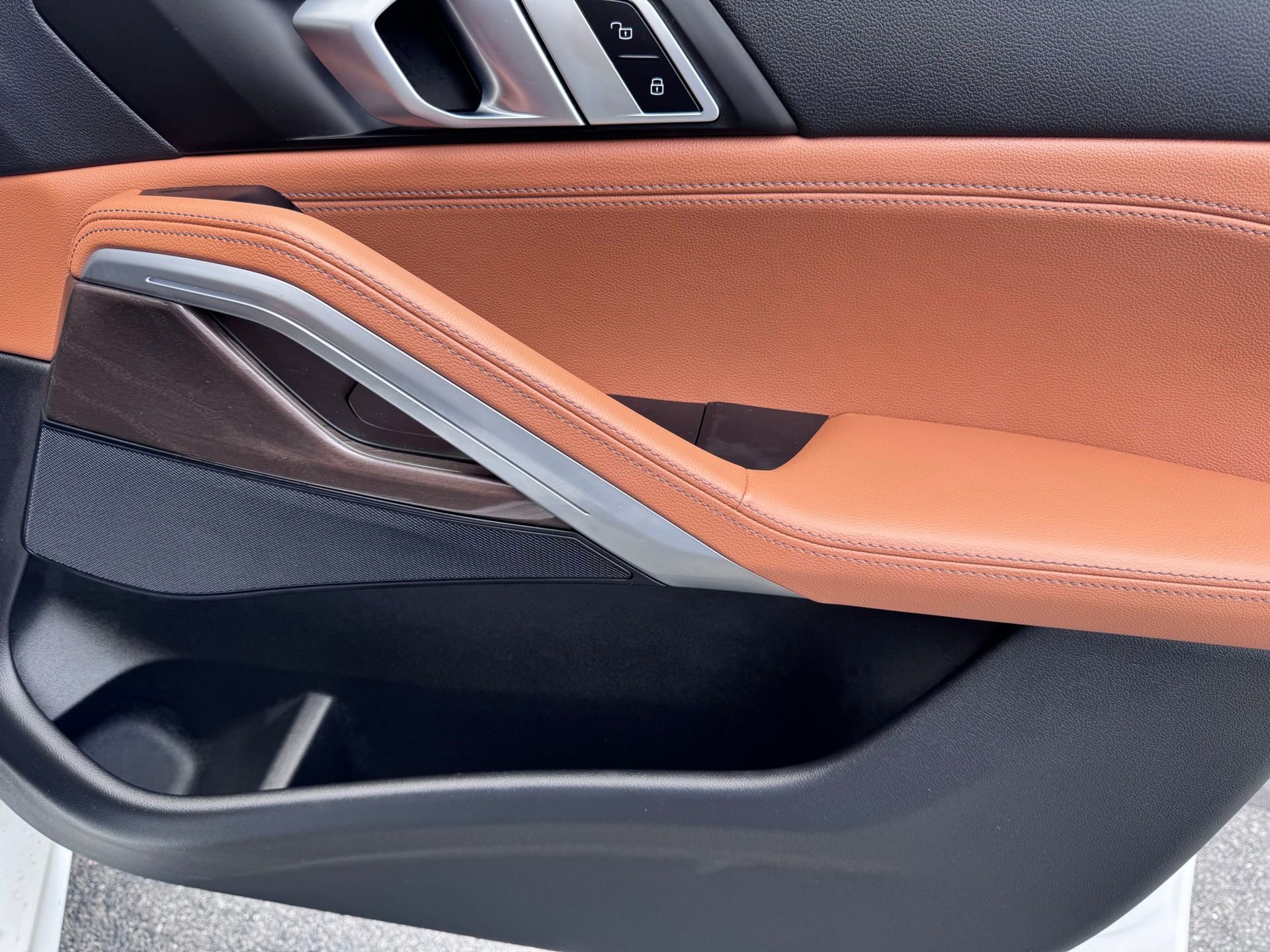 Used 2022 BMW X6 xDrive40i image 22