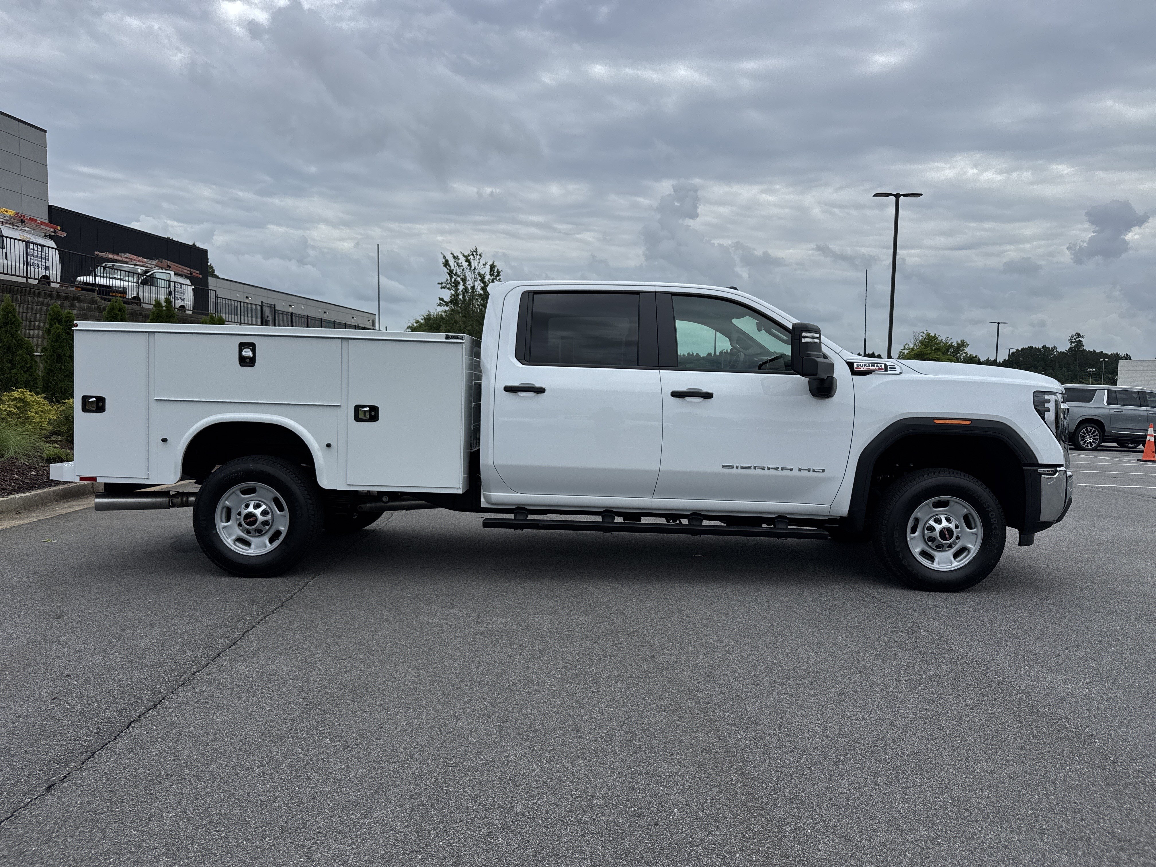 New 2026 GMC Sierra 2500 Pro w/ Convenience Package AWD/4WD image 11