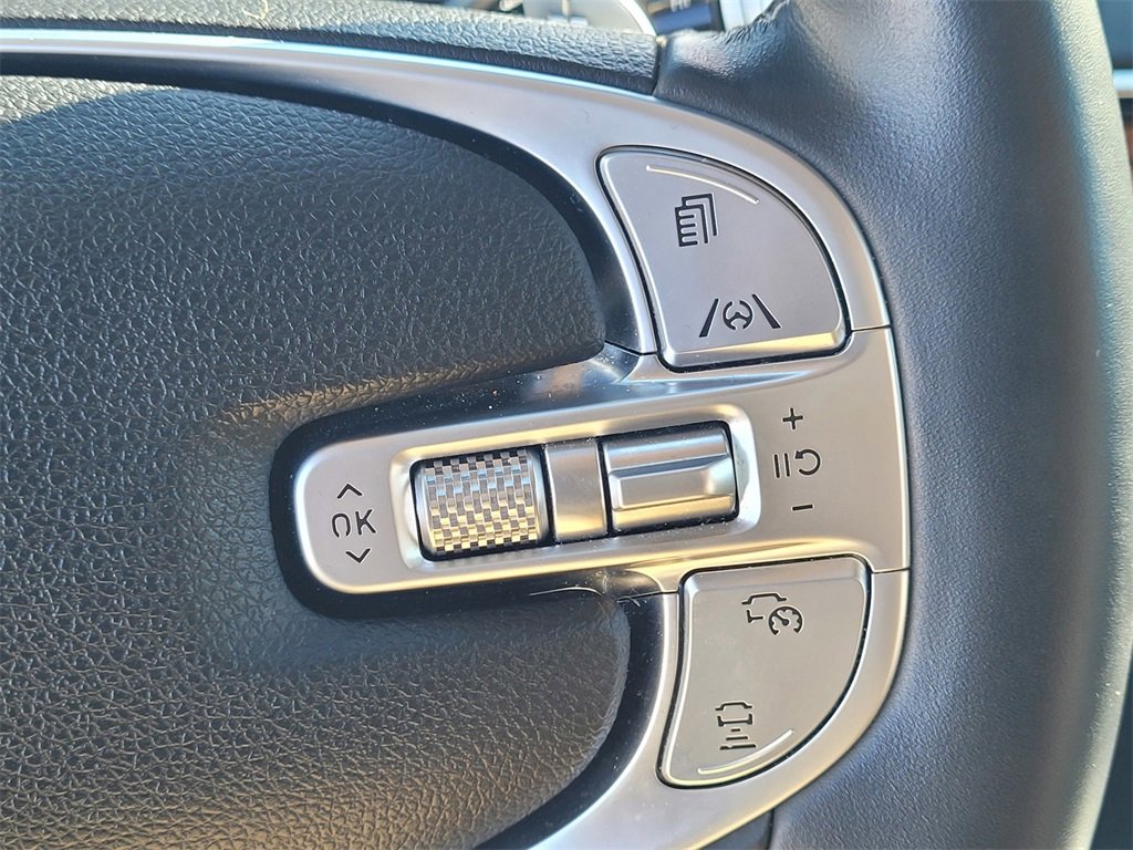 Used 2023 Genesis GV70 2.5T w/ Select Package image 17