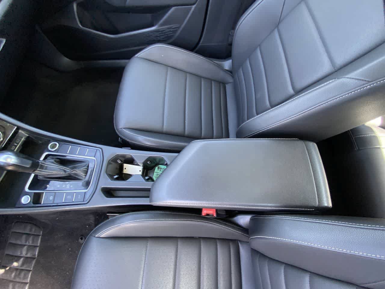 Used 2021 Volkswagen Jetta SE FWD image 20