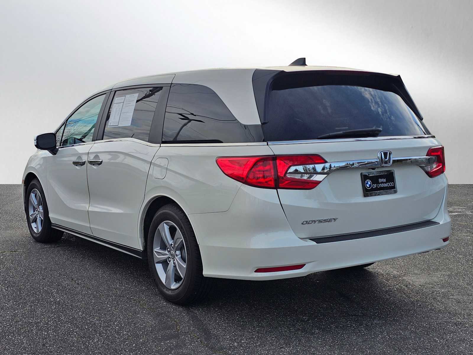 Used 2018 Honda Odyssey EX image 5