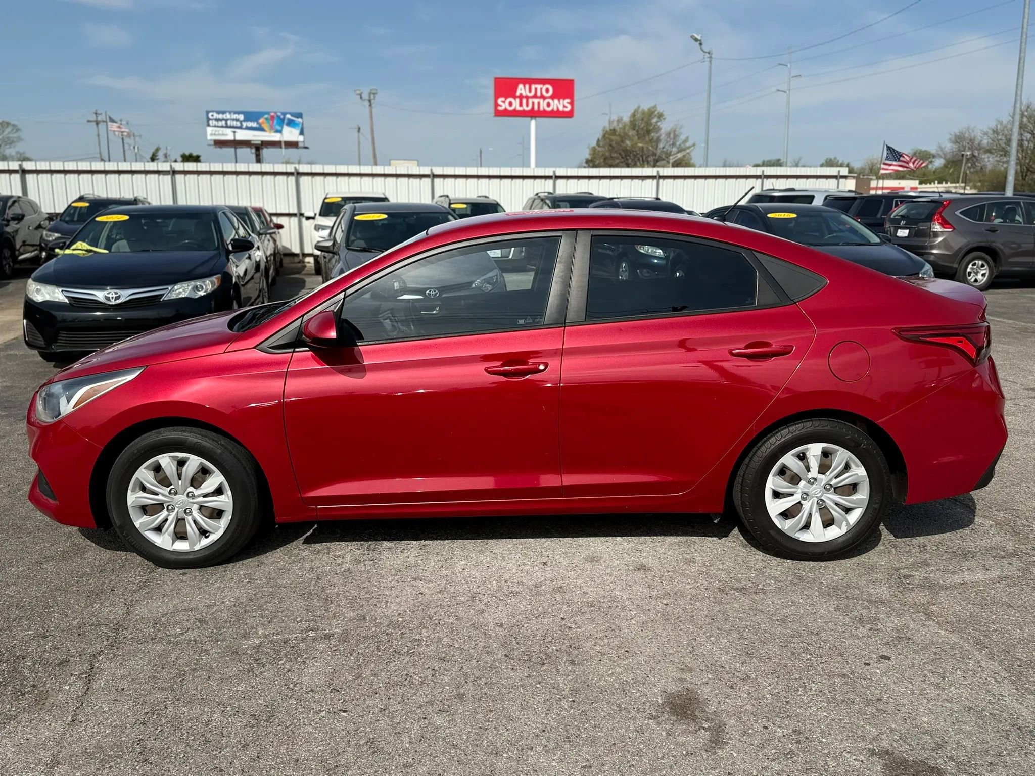 Used 2020 Hyundai Accent SE FWD image 10