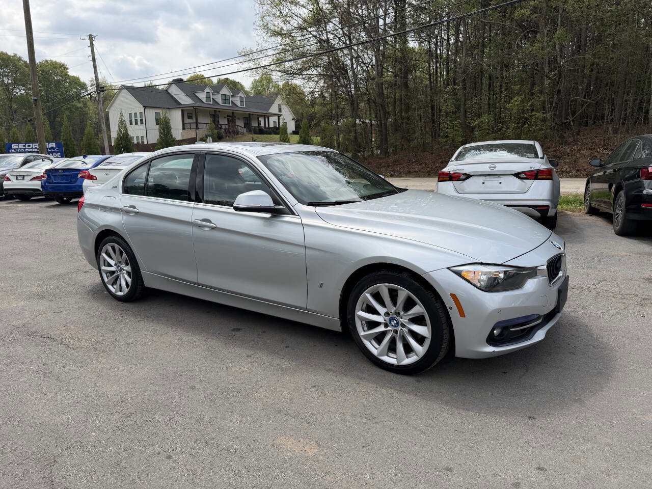 Used 2017 BMW 330e image 3