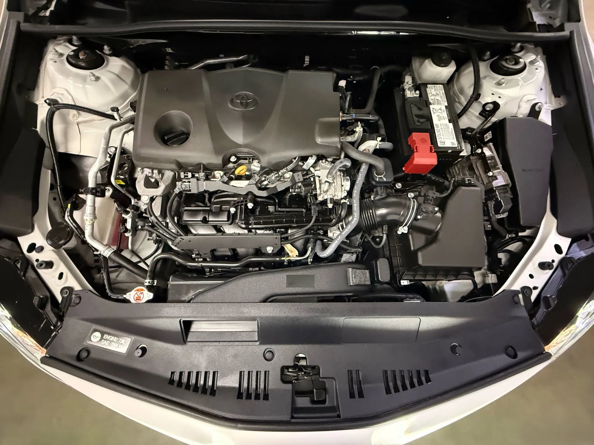 Used 2022 Toyota Camry LE image 20