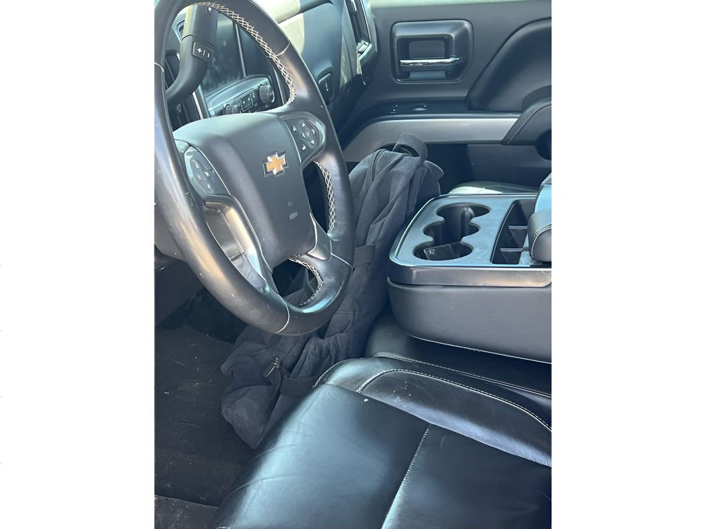 Used 2017 Chevrolet Silverado 1500 LT w/ All Star Edition AWD/4WD image 7