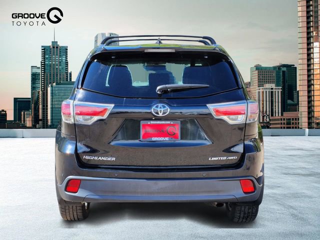 Used 2015 Toyota Highlander Limited AWD/4WD image 4