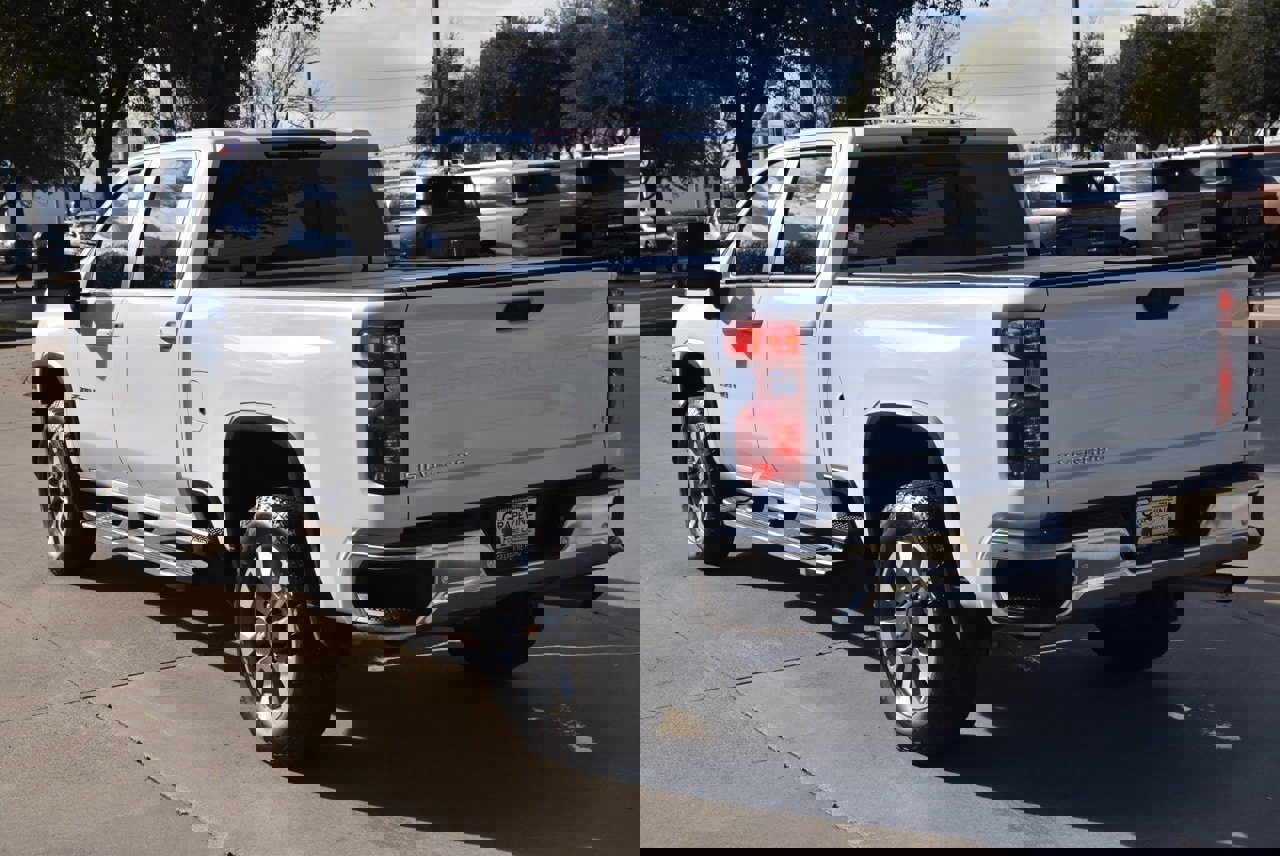 Used 2025 Chevrolet Silverado 2500 LT w/ Safety Package image 10