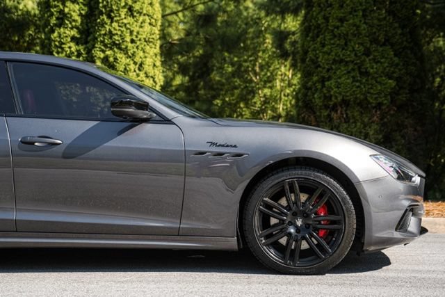Used 2023 Maserati Ghibli Modena RWD image 14