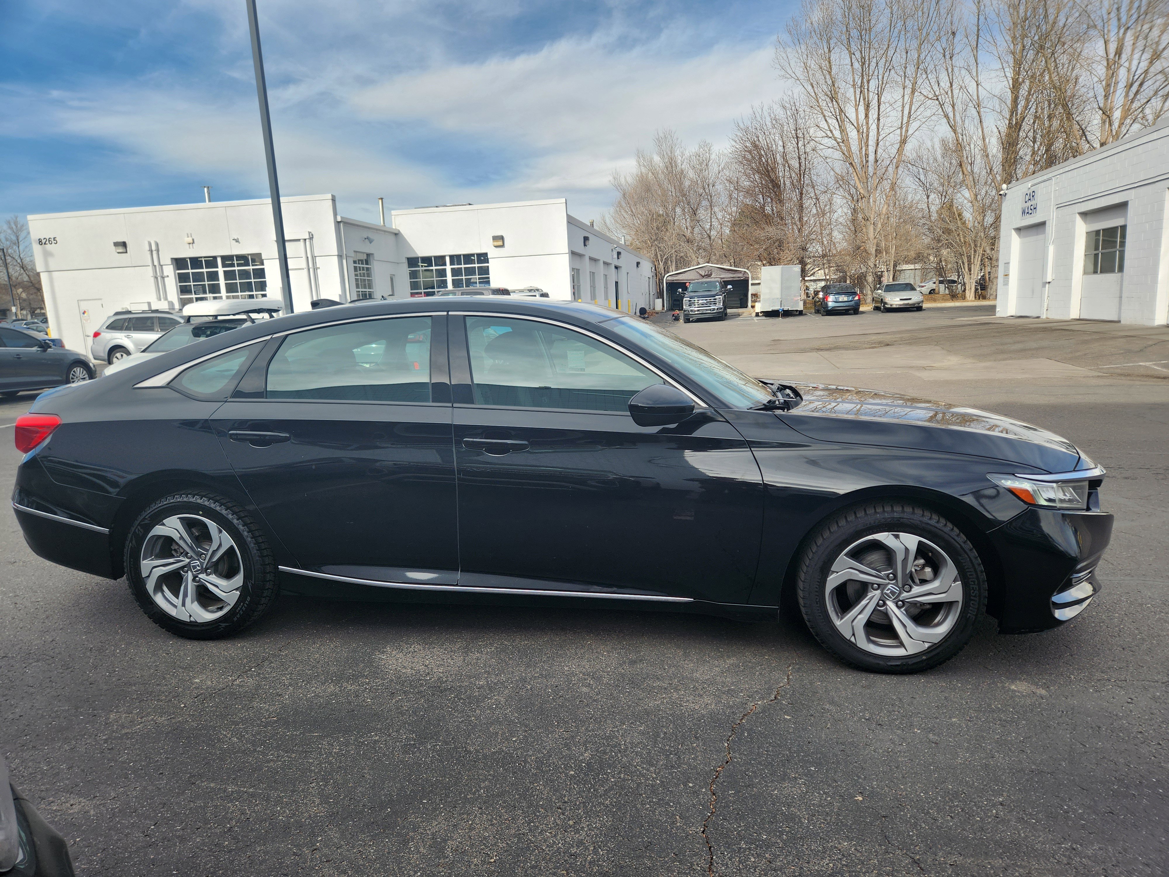 Used 2019 Honda Accord EX image 8