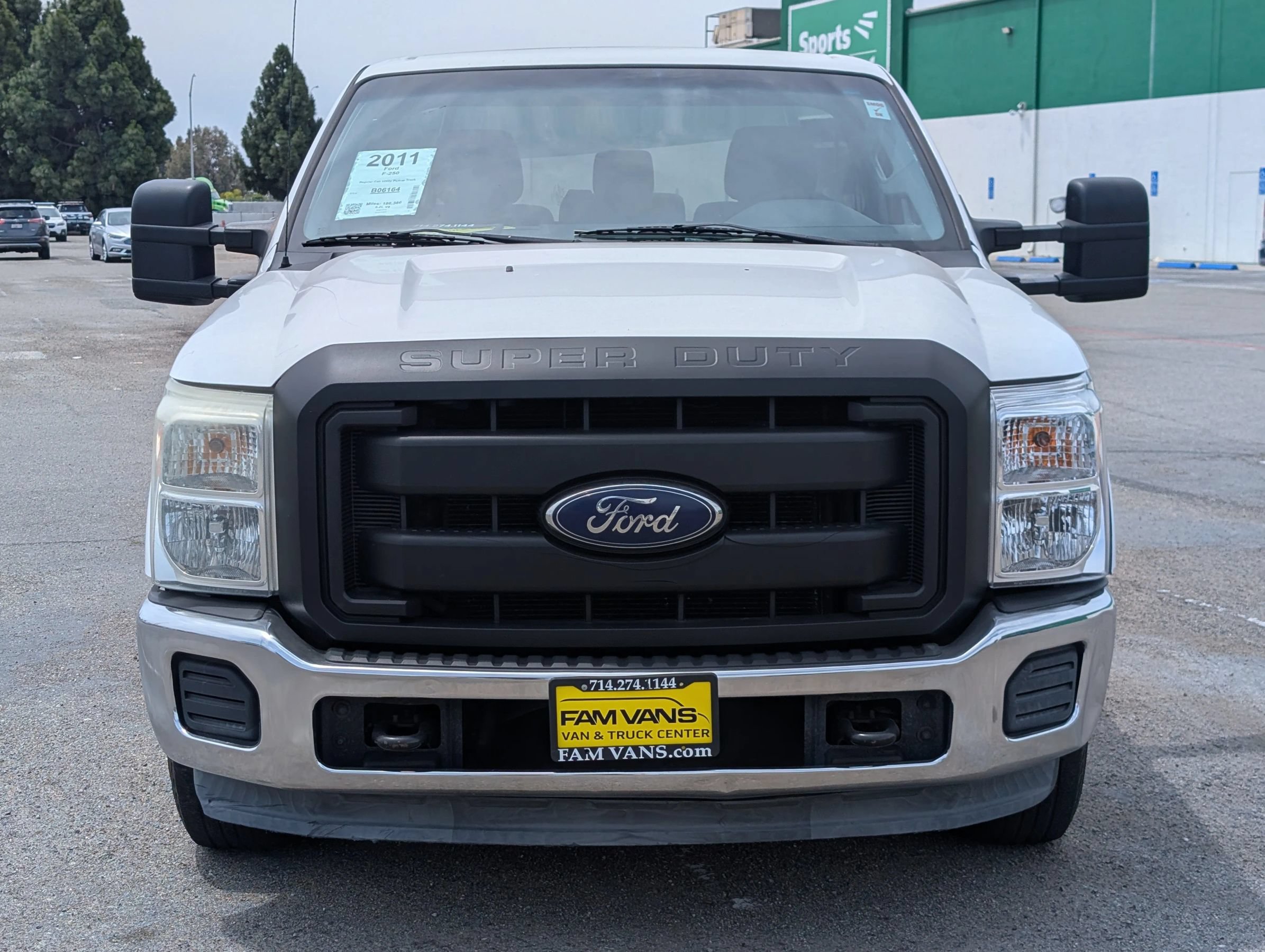 Used 2011 Ford F250 XL w/ XL Value Pkg RWD image 3