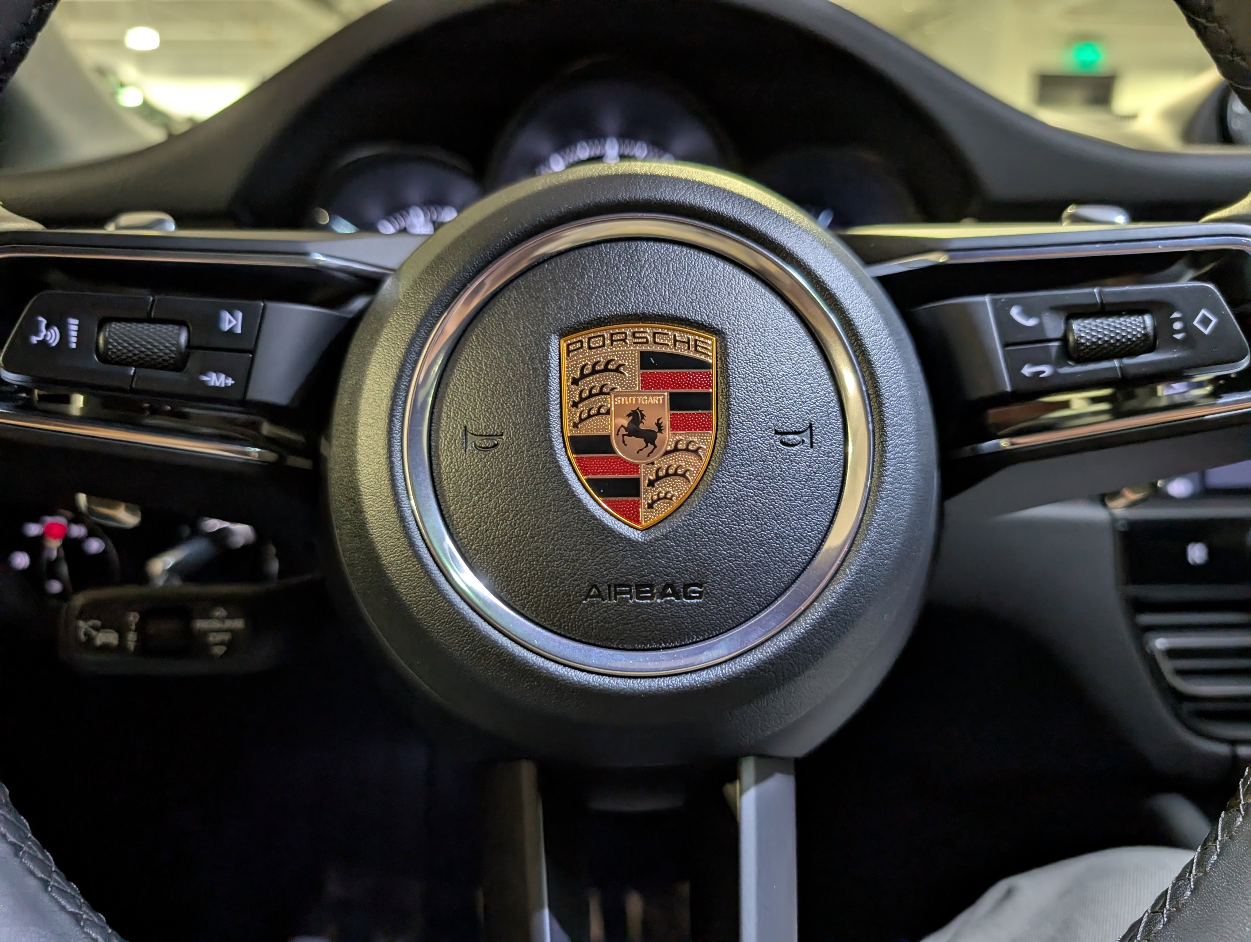 Certified 2026 Porsche Macan image 27