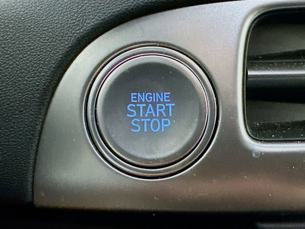 Used 2025 Hyundai Palisade SEL image 27