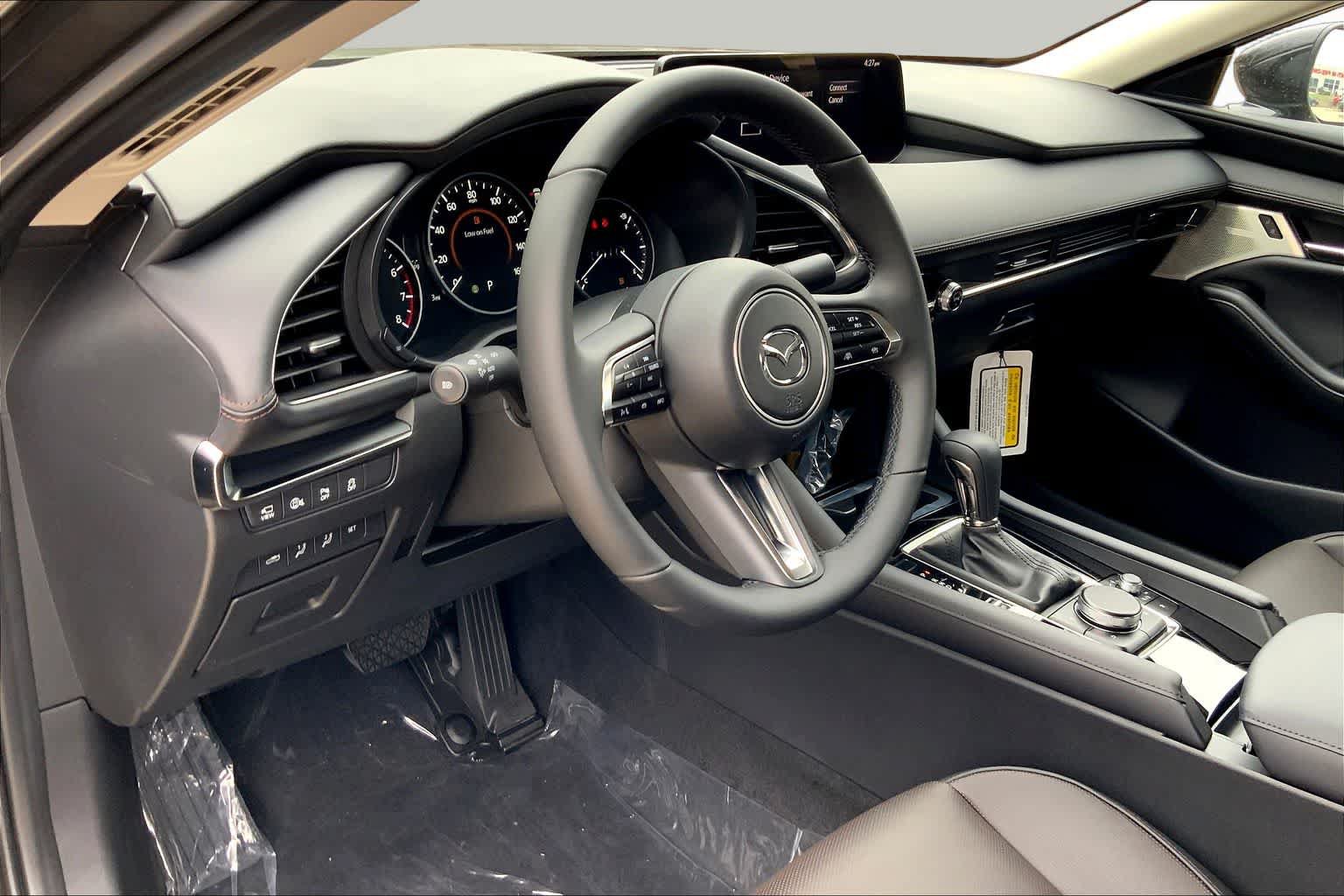 New 2026 MAZDA MAZDA3 2.5 Turbo Sedan w/Premium Plus AWD/4WD image 8