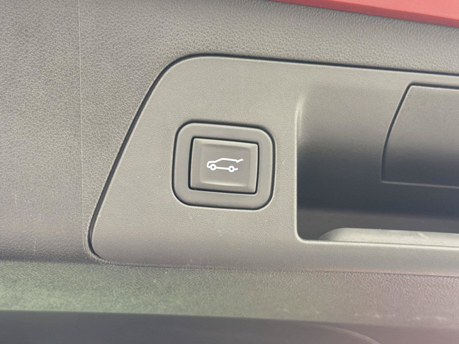 Used 2023 Buick Envision Avenir FWD image 17