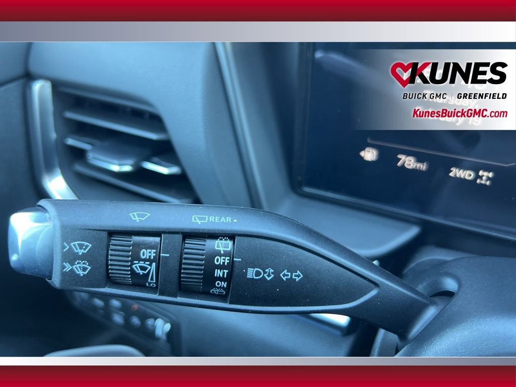 New 2026 GMC Terrain Denali w/ LPO, Floor Liner Package image 19