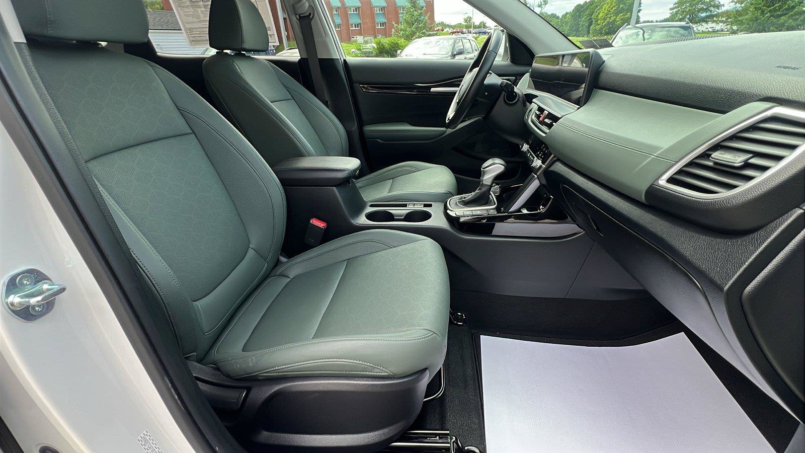 Used 2024 Kia Seltos SX AWD/4WD image 13