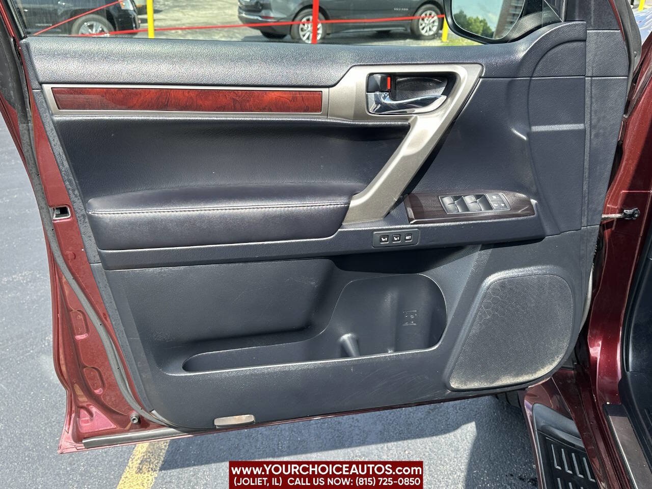 Used 2010 Lexus GX 460 image 9