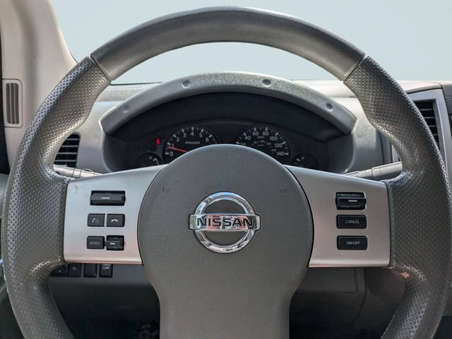 Used 2021 Nissan Frontier SV w/ Midnight Edition Floor Mats RWD image 27