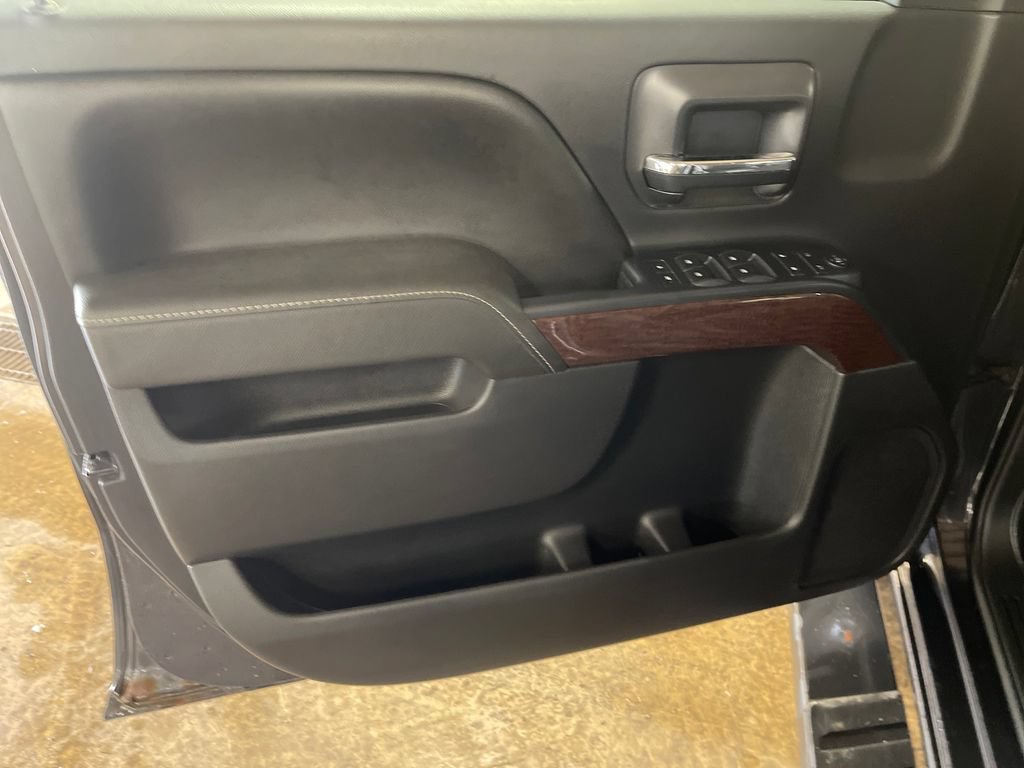 Used 2016 GMC Sierra 1500 SLE w/ SLE Value Package AWD/4WD image 15